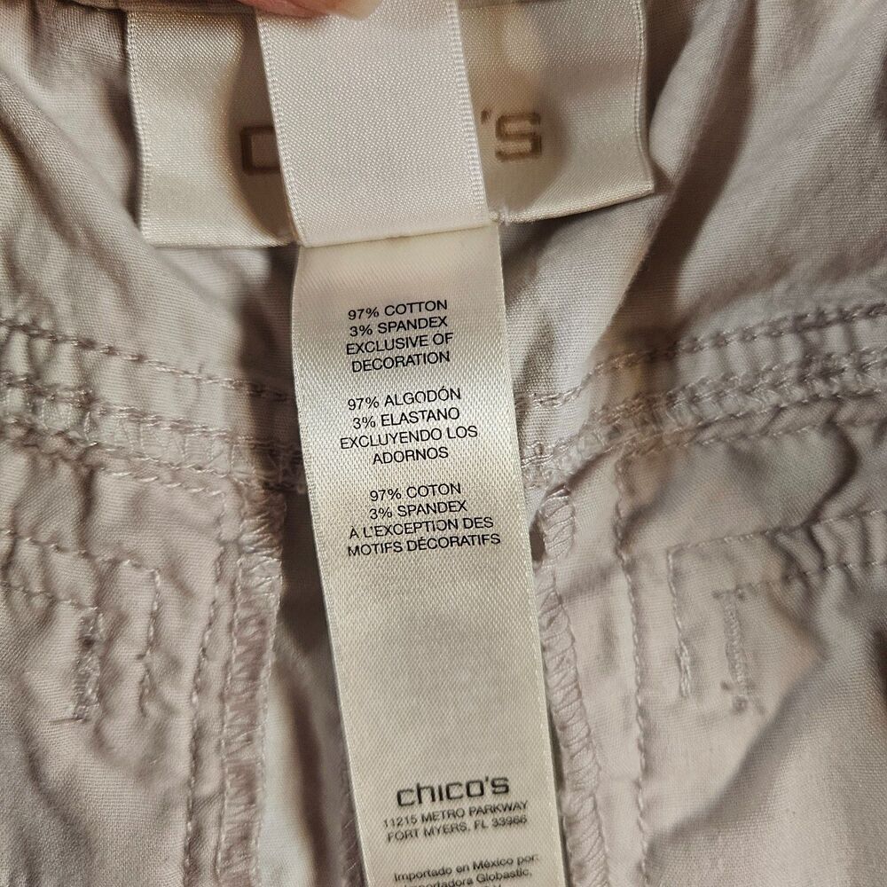 Chico's Cargo Capri Pants Womens Size 1 Khaki Stretch Utility Cropped Zip Pocket - Picture 10 of 10